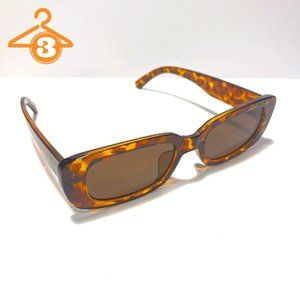 Tortoise Shell, Thin Oval Framed Sunglasses